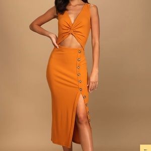 NWT Lulu’s Trend Seeker Oranger Twist-Front Midi Dress, size XS